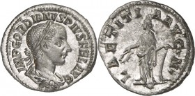 RÖMISCHES KAISERREICH. 
GORDIANUS III. Augustus 238-244. Denar (Ende 239/240) 3,02g. Paludamentbüste m. Lkr. n.r. IMP GORDIANVS PIVS FEL AVG&nbsp;/ L...