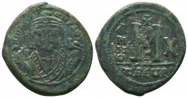 Maurice Tiberius. 582-602. AE follis 

Condition: Very Fine

Weight: 11,7 gram
Diameter: 29,9