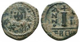 Maurice Tiberius. 582-602. AE half follis 

Condition: Very Fine

Weight: 3,4 gram
Diameter: 17,3