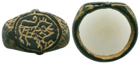 Nice Bronze Roman / Byzantine Ring with Lion Decoration on Bezel,

Condition: Very Fine

Weight: 7,1 gram
Diameter: 18,8 mm