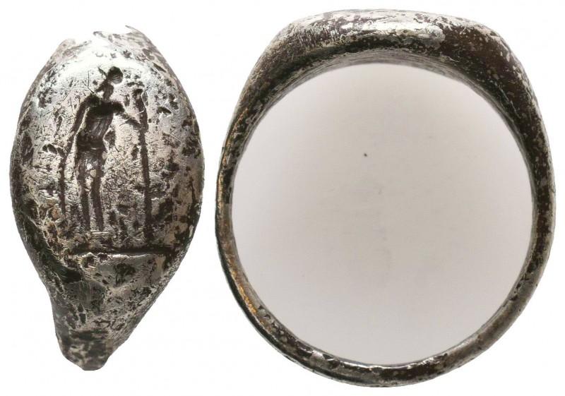 Very Elegant and RARE Roman Silver Ring with Deity on Bezel 

Condition: Very Fi...