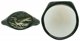Ancient Roman Legion Seal Ring, Eagle decorated on bezel,

Condition: Very Fine

Weight: 2,3 gram
Diameter: 19,2 mm