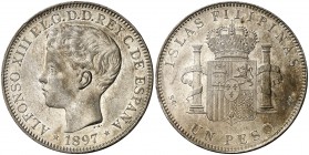 1897. Alfonso XIII. Manila. SGV. 1 peso. (AC. 122). Infimas marquitas. Muy bella. Brillo original. Muy escasa así. 24,95 g. S/C-.