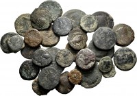 Ancient Coins. Lot of 30 Iberian bronzes. TO EXAMINE. Almost F. Est...60,00. 


SPANISH DESCRIPTION: Mundo Antiguo. Lote de 30 bronces ibéricos. A ...