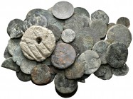 Ancient Coins. Hererogeneous lot with more than 170 bronze coins, mostly from the Roman Empire. TO EXAMINE. Almost F. Est...100,00. 


SPANISH DESC...