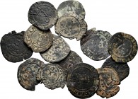 Spanish Coins. Lote de 14 blancas de los Reyes Católicos. A EXAMINAR. F/Choice F. Est...40,00. 


SPANISH DESCRIPTION: Moneda Española. Lote de 14 ...