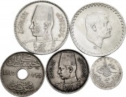 World Coins. Lot of 5 Egyptian coins. Different values and dates. Ag/Cu-Ni. TO EXAMINE. VF/AU. Est...40,00. 


SPANISH DESCRIPTION: World Coins. Lo...