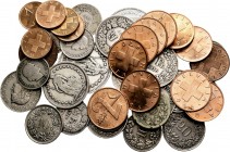 World Coins. Lot of 40 coins from Switzerland. A variety of values and dates. Ag/Ae/Cu-Ni. TO EXAMINE. Almost VF/UNC. Est...90,00. 


SPANISH DESCR...