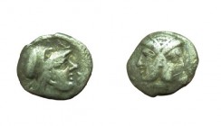 Obol AR
Mysia. Lampsakos, Janiform female head / Helmeted head of Pallas-Athena left
13 mm, 1,29 g