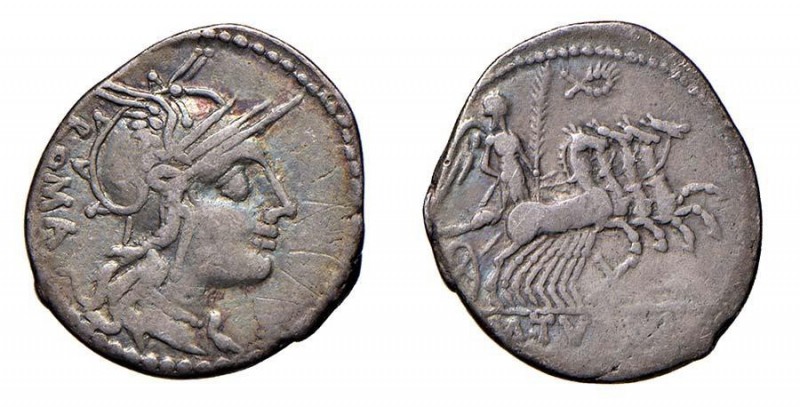 Denier AR
M. Tullius, 119 BC, Head of Roma right, ROMA behind / Victory in quad...