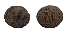 Follis Æ
Honorius (393-423), Gloria Romanorum
18 mm, 1,97 g