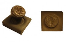 Sassanid seal from hematite , altar, 6th-7th century AD, 14 x 13 mm
Göbl SK Nr. 98a