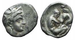 Southern Apulia, Tarentum, c. 325-280 BC. AR Diobol (11mm, 1.16g, 9h). Helmeted head of Athena r. R/ Herakles standing r., strangling Nemean lion; clu...