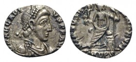 Arcadius (383-408). AR Siliqua (14mm, 0.89g, 6h). Mediolanum, 393-394. Pearl-diademed, draped and cuirassed bust r. R/ Roma seated l. on cuirass, hold...
