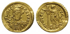 Leo I (457-474). AV Solidus (20mm, 4.44g, 6h). Constantinople, AD 462 or 466. Pearl-diademed, helmeted and cuirassed bust facing slightly r., holding ...