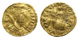 Anastasius I (491-518). AV Tremissis (13mm, 1.27g, 7h). Constantinople, 492-518. Diademed, draped and cuirassed bust r. R/ Victory advancing r., head ...