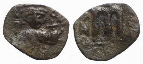 Constans II (641-668). Æ 40 Nummi (19mm, 2.51g, 12h). Constantinople. Constans standing facing, wearing crown and chlamys, and holding long cross and ...