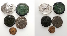 Lot of 5 Greek and Roman AR (1, broken Tetradrachm) and Æ coins, to be catalog. Lot sold as is, no return