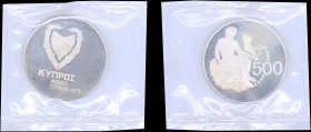 CYPRUS: 500 Mils (1975) in silver (0,800) with shielded Arms within wreath on obverse. Hercules and the Nemean lion on reverse. Inside official case o...