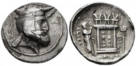 Kings of Persia. Vahbarz (Orbozos). Tetradrachm. 200-150 BC. Persepolis. (Alram-526). Anv.: Diademed head of Vahbarz to right, with luxuriant mustache...