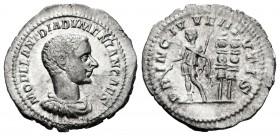 Diadumenian. Denarius. 217-218 AD. Rome. (Ric-IV 107 (Macrinus)). (Bmcre-84). (Rsc-3). Anv.: M OPEL ANT DIADVMENIAN CAES, bare headed, draped and cuir...