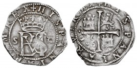 Philip II (1556-1598). 1/2 real. Sevilla. (Cal-151 var). Anv.: + HISPANIARVM REX. Rev.: + HISPANIARVM REX. Ag. 1,51 g. "Square d" assayer. Same legend...