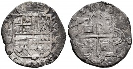 Philip II (1556-1598). 4 reales. 1593/2. Segovia. I. (Cal-no cita). Ag. 13,08 g. Vertical date with four digits to the right of shield. Very rare. Alm...