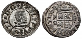 Philip IV (1621-1665). 8 maravedis. 1661. Segovia. S. (Cal-393). Ae. 2,23 g. Original silvering. Very rare in this condition. AU. Est...90,00. 

Fel...