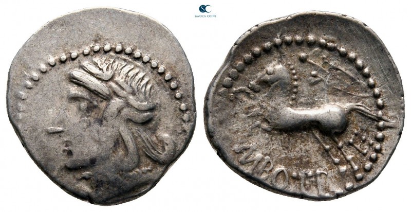 Central Gaul. Cambotre. Bituriges Cubi circa 50-40 BC. Quinarius AR

17 mm, 1,...