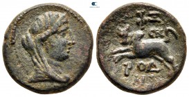 Phoenicia. Arados circa 94-25 BC. Year 174 (86/5 BC). Bronze Æ