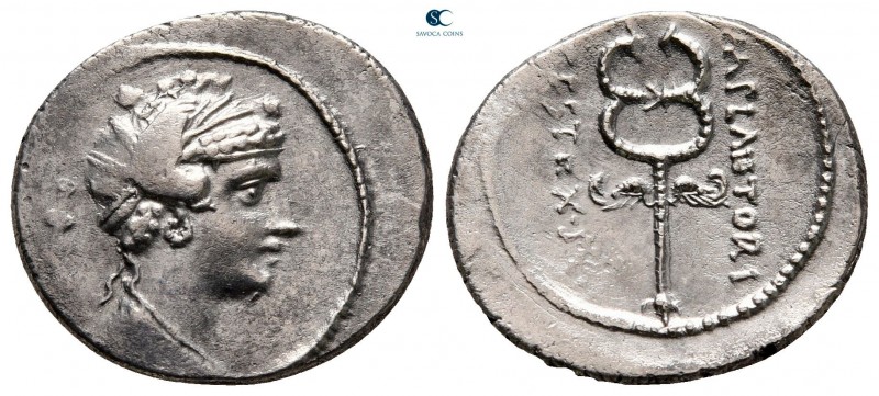 M. Plaetorius M. F. Cestianus 69 BC. Rome
Denarius AR

20 mm, 3,56 g

Femal...