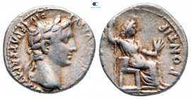Augustus 27 BC-AD 14. Rome. Denarius AR