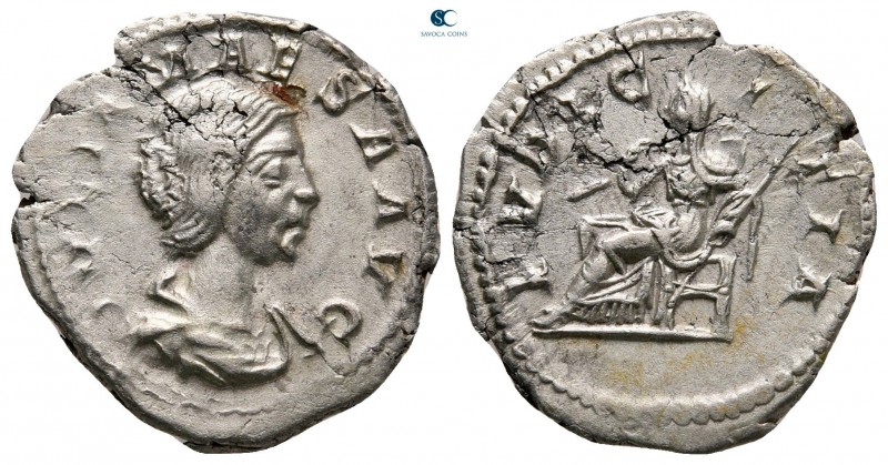 Julia Maesa. Augusta AD 218-224. Rome
Denarius AR

21 mm, 2,63 g

IVLIA MAE...