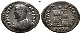 Constantine I the Great AD 306-337. Struck AD 317. Heraclea. Nummus Æ