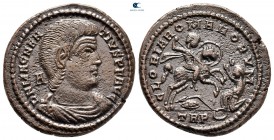 Magnentius AD 350-353. Treveri. Follis Æ