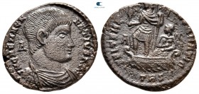 Magnentius AD 350-353. Treveri. Follis Æ