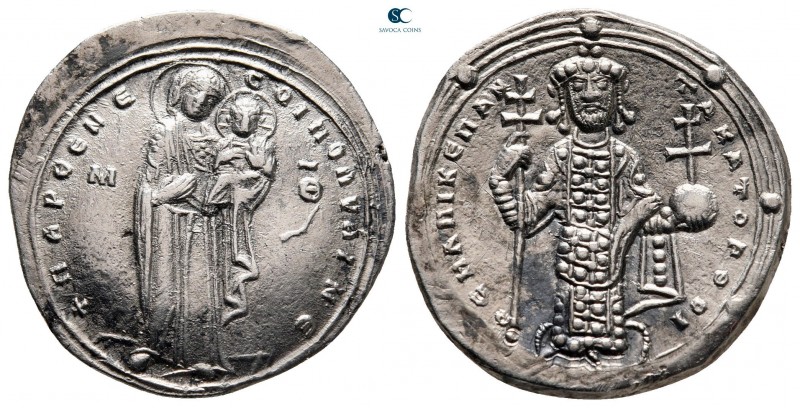 Romanus III Argyrus AD 1028-1034. Constantinople
Miliaresion AR

23 mm, 2,91 ...