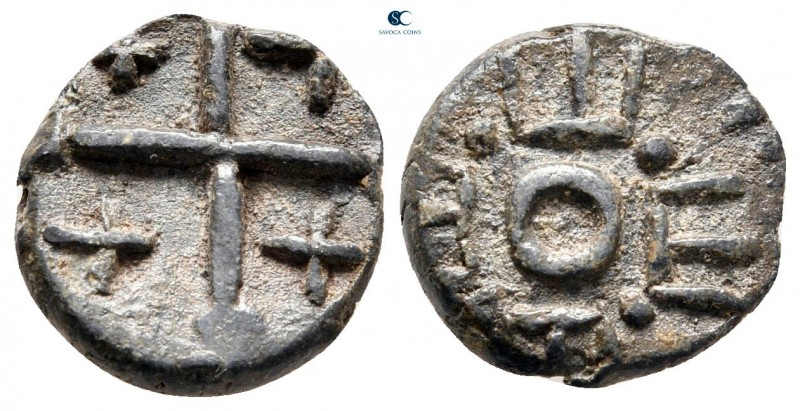 AD 1100-1200. Anatolian area
Token PB

14 mm, 2,77 g

Large cross with a sm...