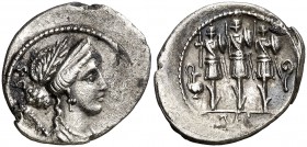 (hacia 56 a.C.). Gens Cornelia. Denario. (Bab. 63) (Craw. 426/3). 3,57 g. Limpiada. (MBC+).