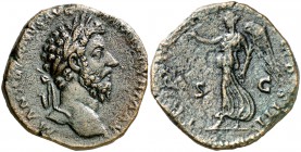 (167 ó 168 d.C.). Marco Aurelio. Sestercio. (Spink 5011) (Co. 815 ó 818) (RIC. 948 ó 952). 23,41 g. MBC/MBC-.