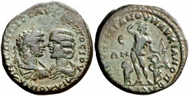 s/d. Caracalla y Julia Domna. Moesia inferior. Marcianopolis. AE 28. (S.GIC. falta) (BMC. III, falta). 16,11 g. Pátina verde. MBC.