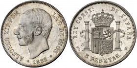 1882*1882. Alfonso XII. MSM. 5 pesetas. (Cal. 36). 25,14 g. Bella. Brillo original. S/C-.