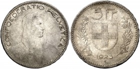 1923. Suiza. B (Berna). 5 francos. (Kr. 37). 24,92 g. AG. Leves golpecitos. Escasa. MBC+.