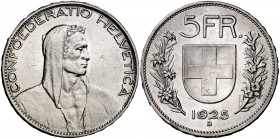 1925. Suiza. B (Berna). 5 francos. (Kr. 38). 24,97 g. AG. Leves golpecitos. Escasa. MBC+.