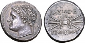 Sicily, Syracuse AR 10 Litrai. Time of Hieronymos, circa 215-214 BC. Diademed head to left; K (retrograde) behind / BAΣIΛEOΣ IEPΩNYMOY, winged thunder...