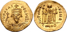Phocas AV Solidus. Constantinople, AD 607-610. ∂ N FOCAS PЄRP AVC, draped and cuirassed bust facing, holding globus cruciger, wearing crown without pe...