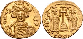 Constantine IV AV Solidus. Constantinople, AD 674-681. ∂ N CƮNЧS P, helmeted and cuirassed bust facing, holding spear and shield decorated with horsem...