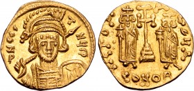 Constantine IV AV Solidus. Constantinople, AD 674-681. ∂ N COSƮNЧS P, helmeted and cuirassed bust facing slightly to right, holding spear and shield d...