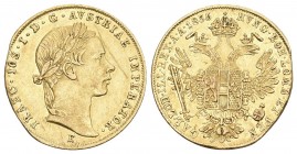 FRANZ JOSEF I. FÜR DIE ERBLANDE Dukat 1856 E, Karlsburg. 3,44 g Feingold. Fb. 233, J. 297, Schl. 387. GOLD. Vorzüglich