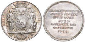 Bern 1779 Medaille in Silber Eröffnun g des Knabenweisenhaus SM 592 fast unzirkuliert